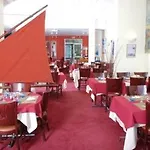 Les Gens De By Poppins Hotell