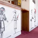 Les Gens De By Poppins Hotell