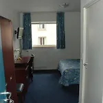 Les Gens De By Poppins Hotell Brest