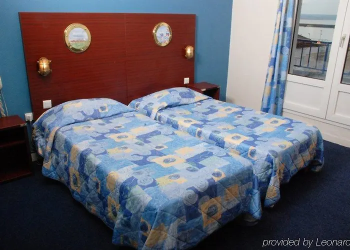 Hotel Les Gens De By Poppins 2*