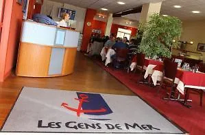 מלון Les Gens De By Poppins ברסט