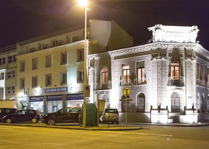 Les Gens De By Poppins 2* ברסט