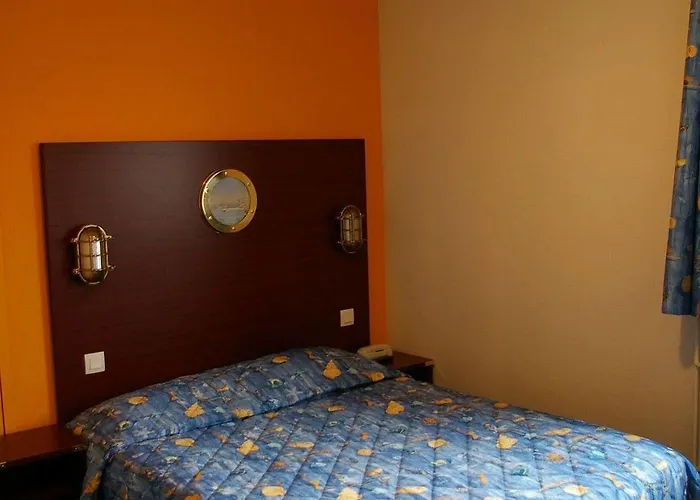 Les Gens De By Poppins