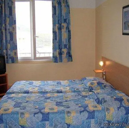 Les Gens De By Poppins