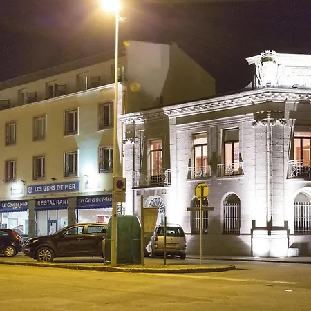 Les Gens De By Poppins 2* Breszt