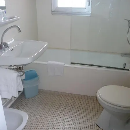Hotel Les Gens De By Poppins Brest