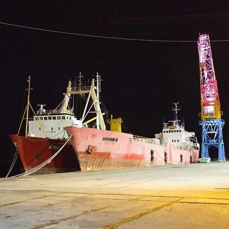 Les Gens De By Poppins 2*