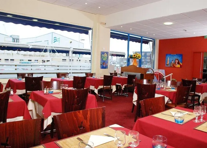 Les Gens De By Poppins Szálloda