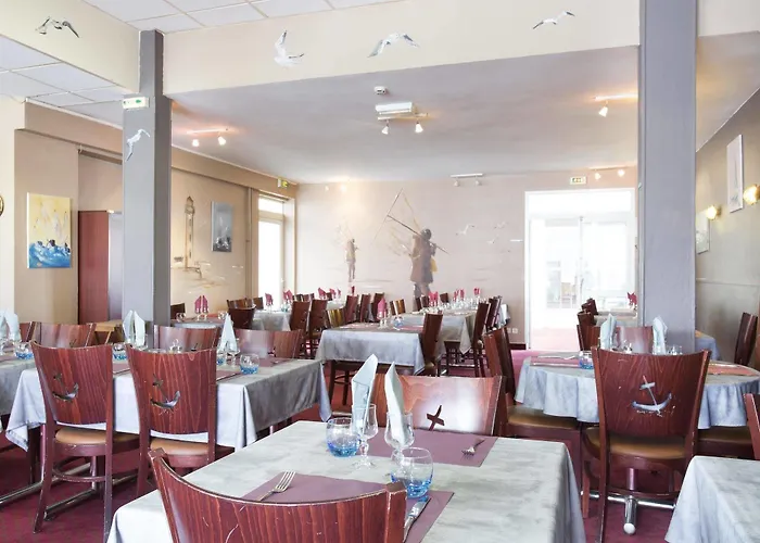 Les Gens De By Poppins 2*