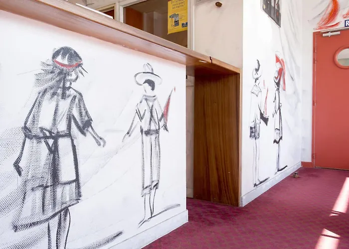 Les Gens De By Poppins Hotell