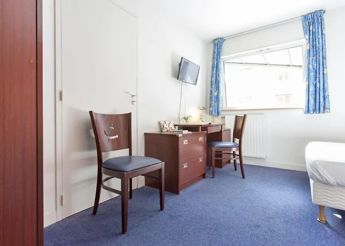 Szálloda Les Gens De By Poppins 2*