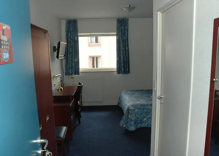 Les Gens De By Poppins Hotell Brest